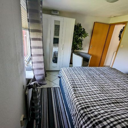 Fewo24-Prasdorf Apartment ภายนอก รูปภาพ