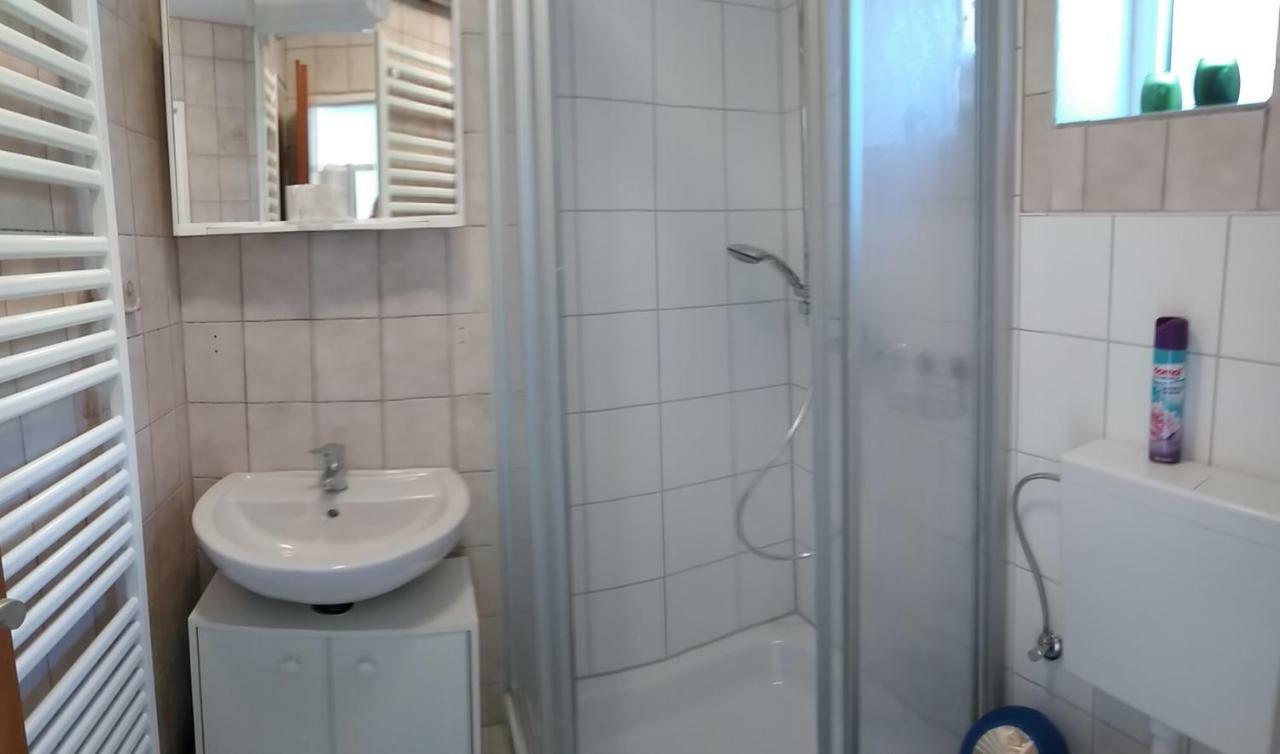 Fewo24-Prasdorf Apartment ภายนอก รูปภาพ